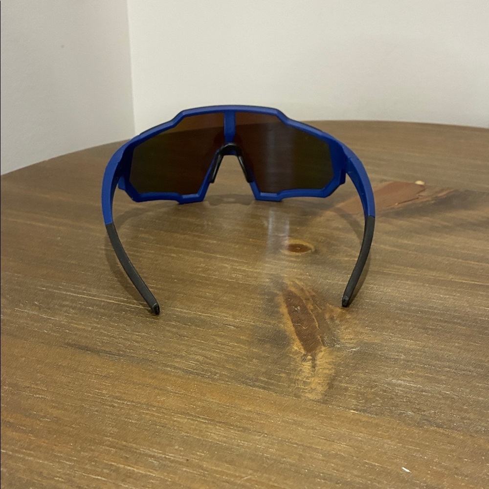 Blue Biker Polorized Sunglasses - Picture 2 of 3